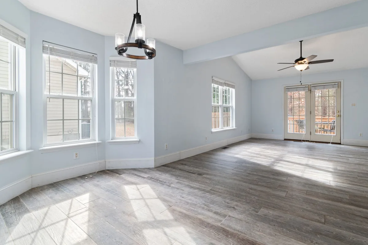 Clean, safe room after biohazard cleanup in Peachtree Park, Atlanta, GA